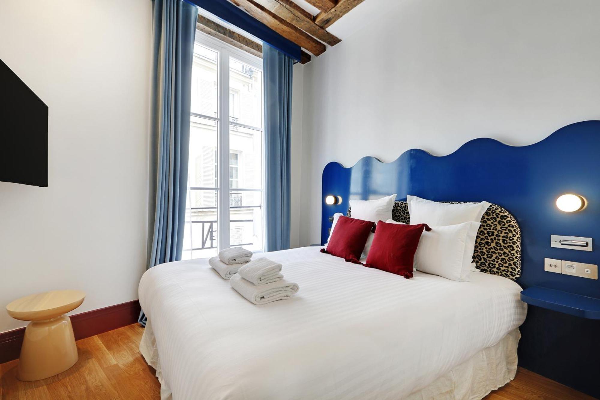 Collection Serviced In Notre Dame - Rue Savoie Apartamento Paris
