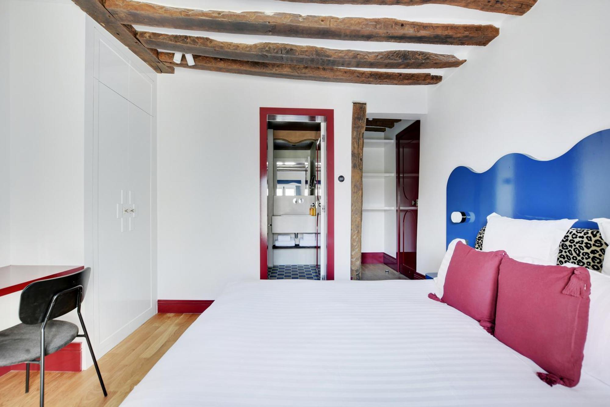 Collection Serviced In Notre Dame - Rue Savoie Apartamento Paris