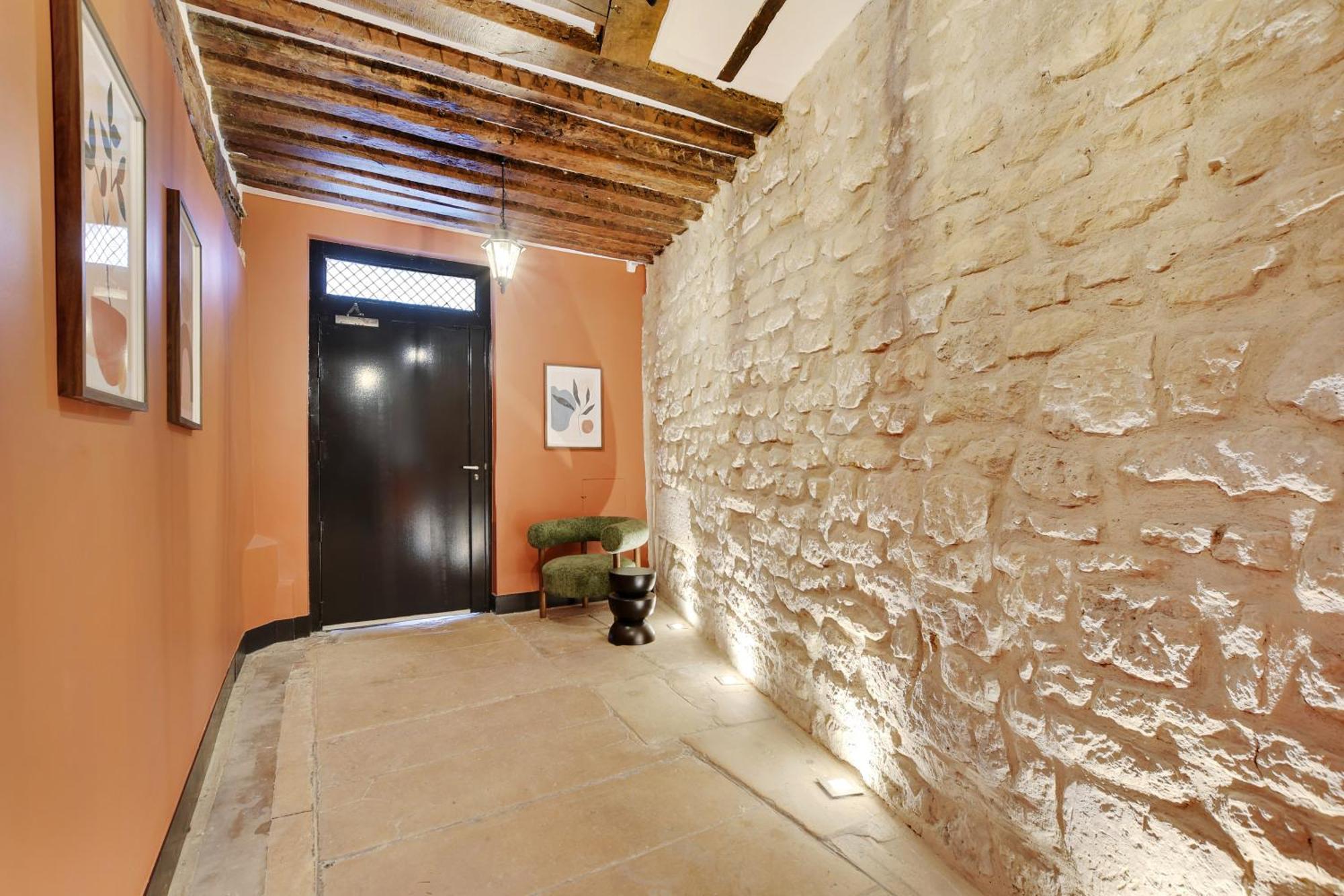 Collection Serviced In Notre Dame - Rue Savoie Apartamento